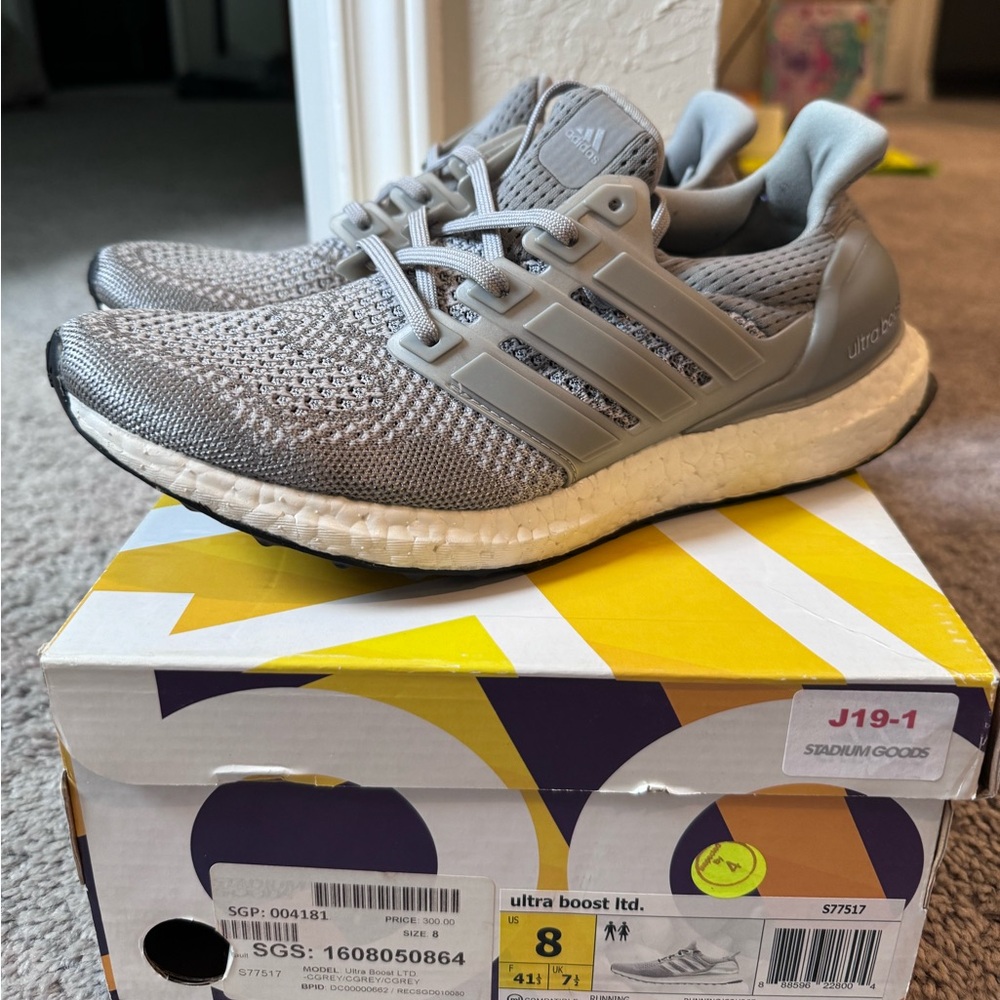 Adidas ultra boost 1.0 og silver running gym working out trail